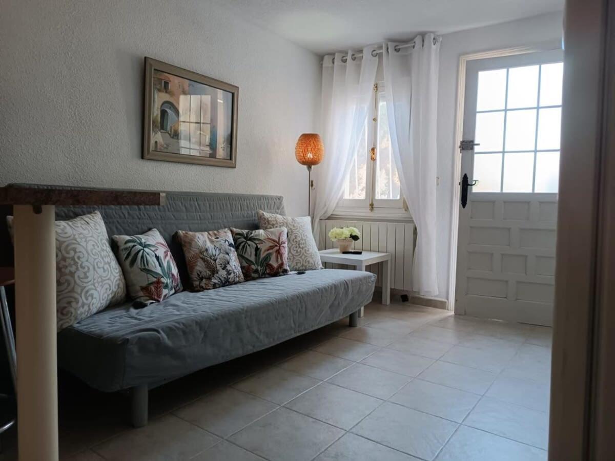 Quaint Ground Floor Apartment With Pool Lb1 Torrevieja Esterno foto