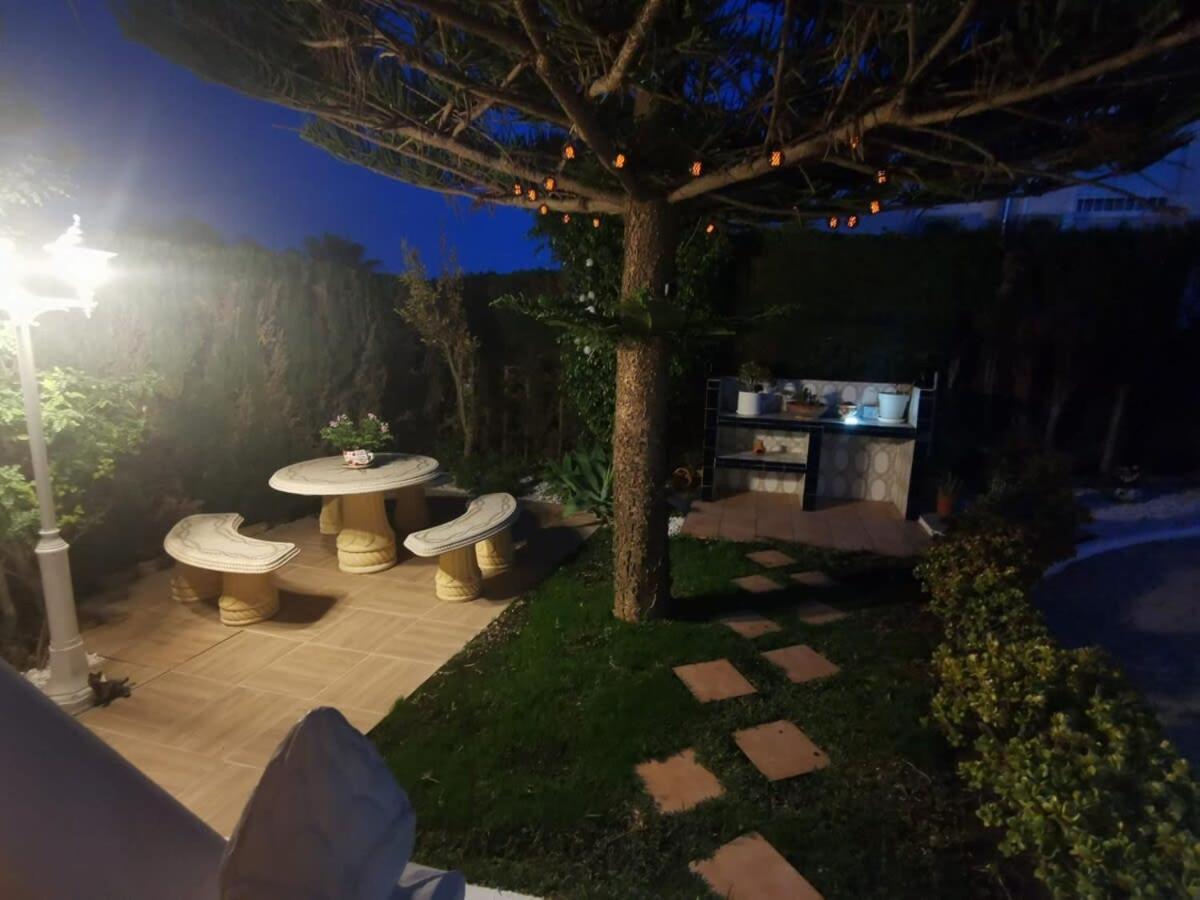 Quaint Ground Floor Apartment With Pool Lb1 Torrevieja Esterno foto